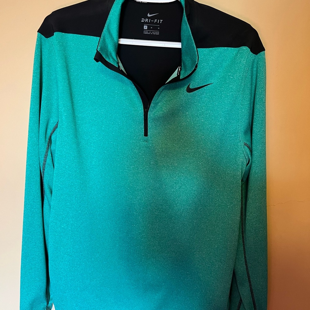 Mens Nike golf pullover